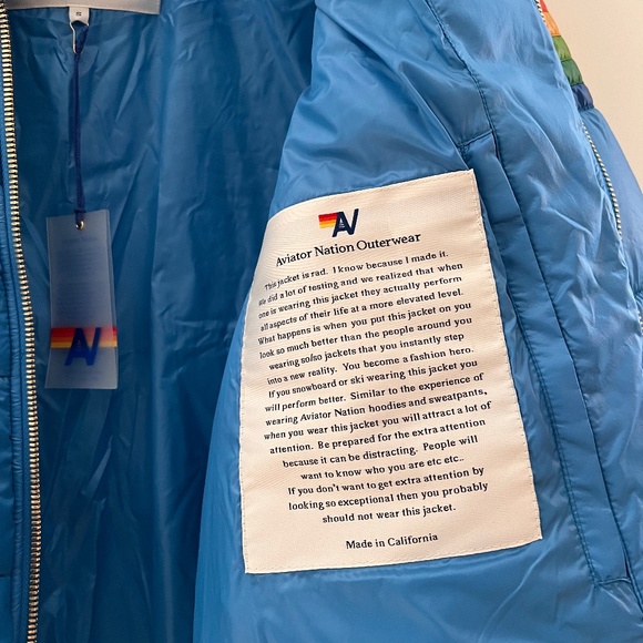 Women’s 6 Stripe Luxe Apres Puffer Jacket - Glossy Ocean - Picture 6 of 7